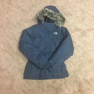 The Northface- Women’s Short Coat With Belt